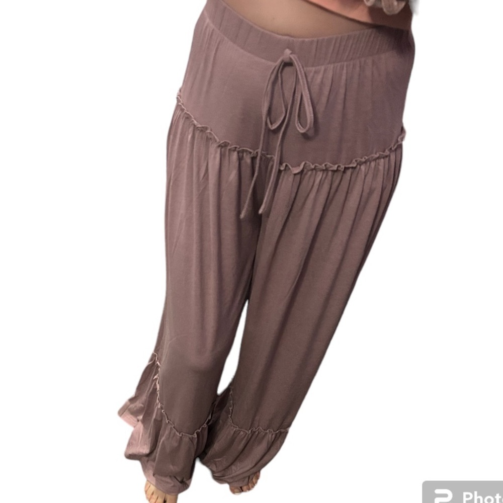Wide Leg Ruffle Trim Pants - Picture 3 of 12